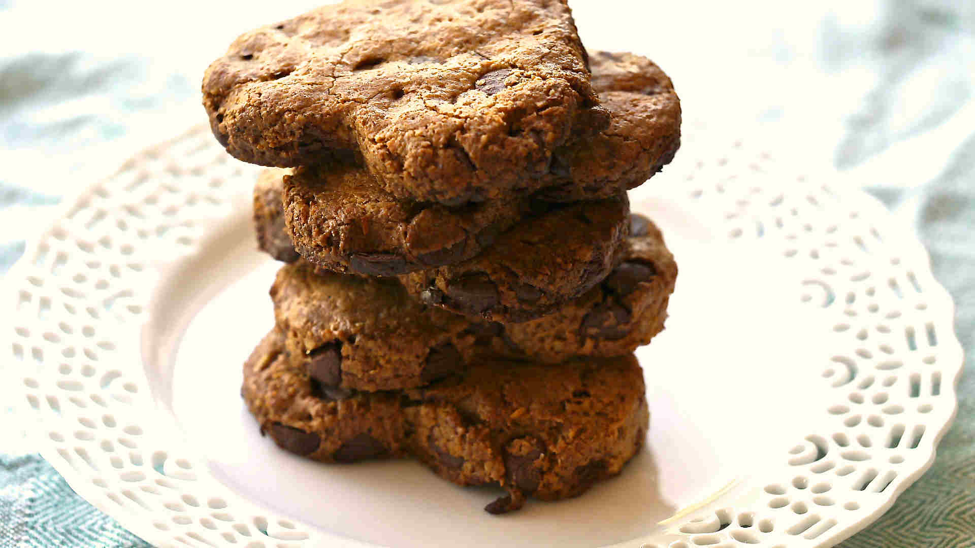 Walnut, Coconut And Chocolate Chunkies