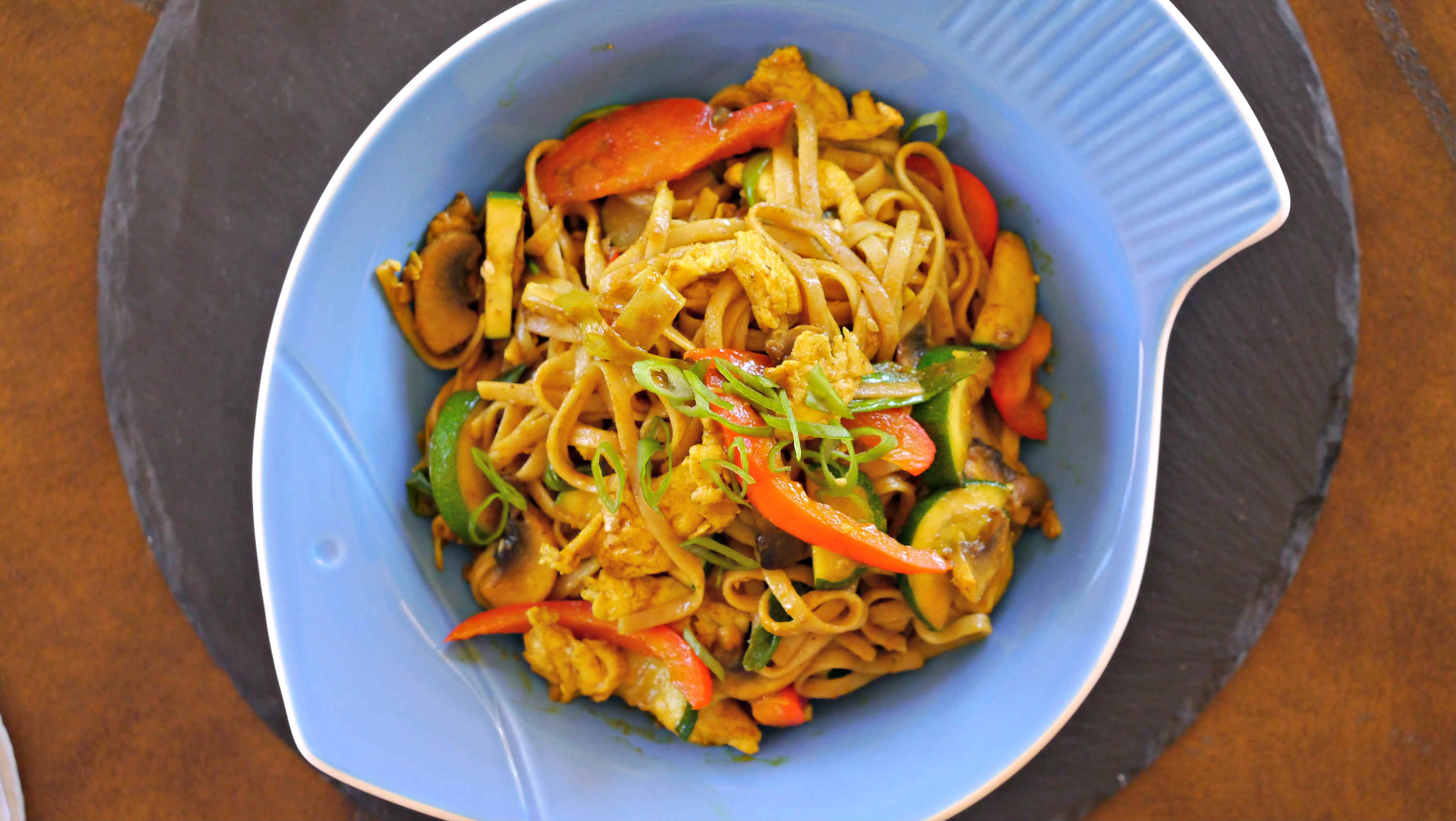 One Pot Singapore Noodles - Only Gluten Free Recipes