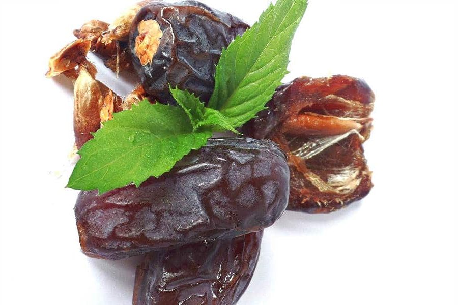 medjool dates with mint sprig