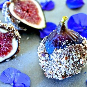 Fresh Figs Dipped In Chocolate