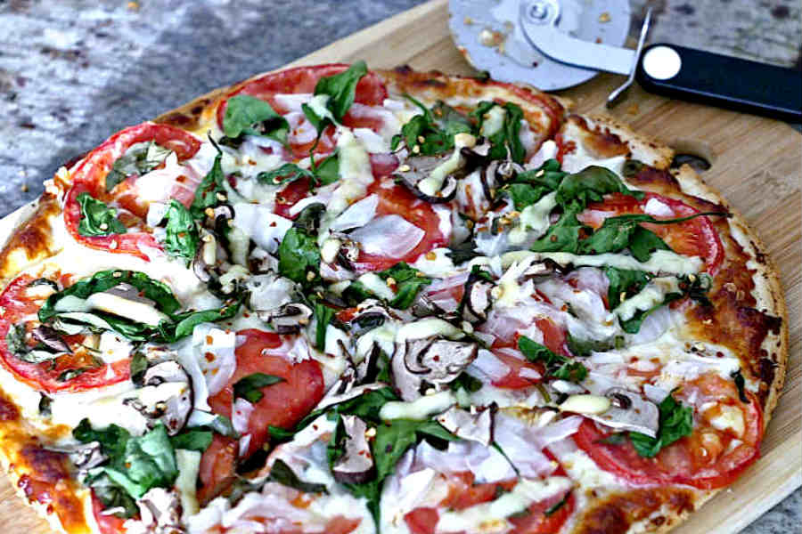 Gluten-Free Easy Vegetarian Pizza