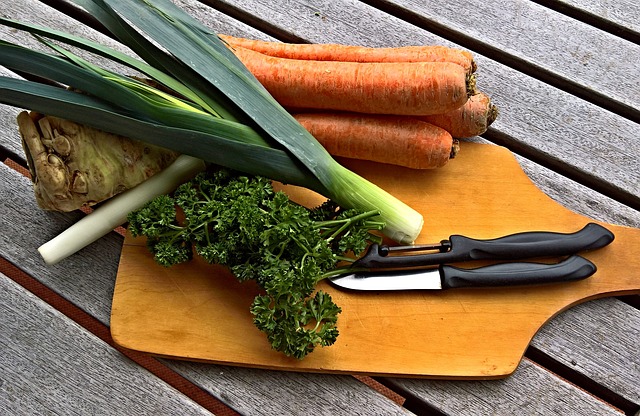 raw carrots, kale and leeks