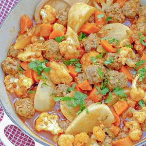 Cauliflower and Meatballs Ragout