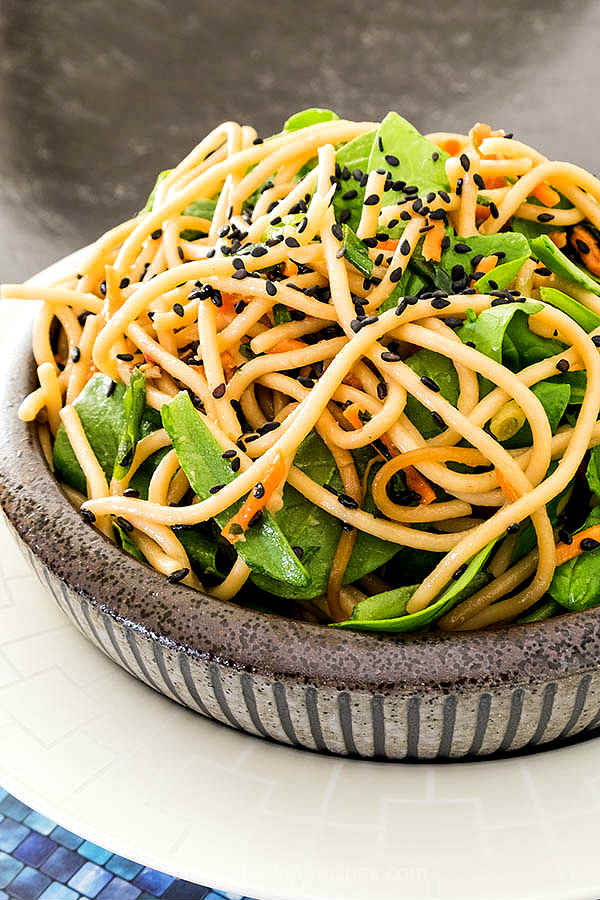 Spinach and Carrot Soba Noodle Salad