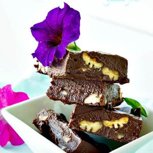 Gluten Free 4-Ingredient Chocolate Fudge