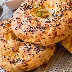 Gluten-Free Cheese and Jalapeño Bagel