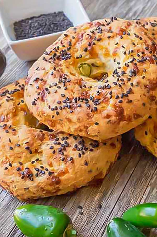 Gluten-Free Cheese and Jalapeño Bagel
