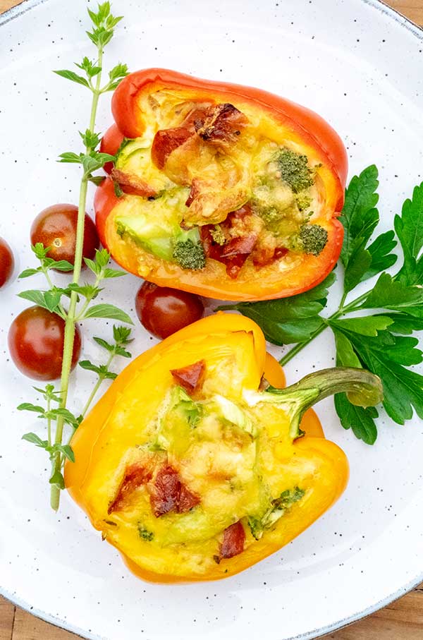 stuffed breakfast peppers