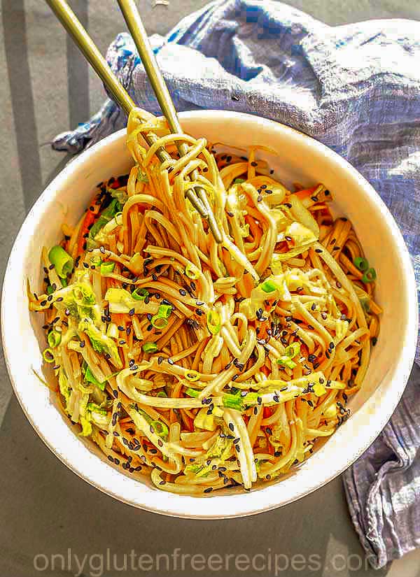 shanghai buckwheat noodles in a bowl with chopsticks