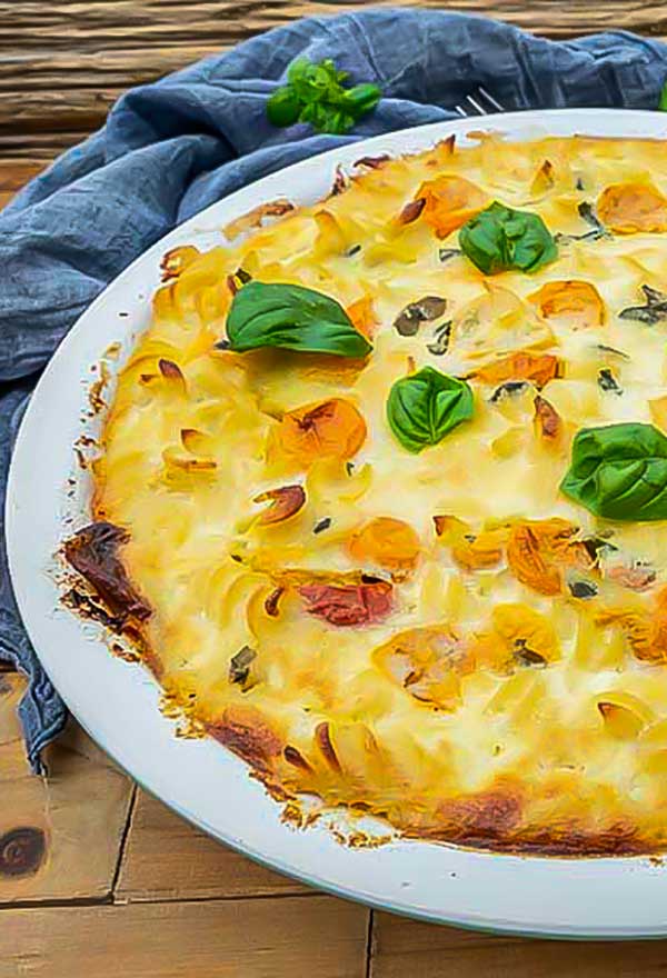 vegan mac and cheese in a pie dish, gluten free