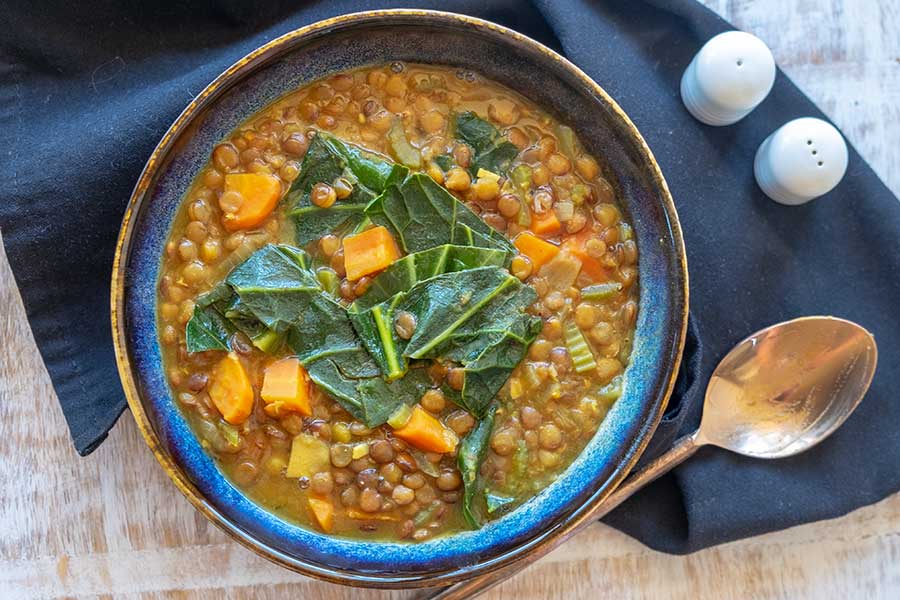 instant pot lentil collards soup