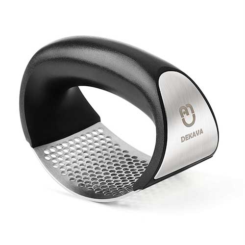 garlic press