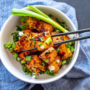 Crispy Tofu With Spicy Ginger Sauce