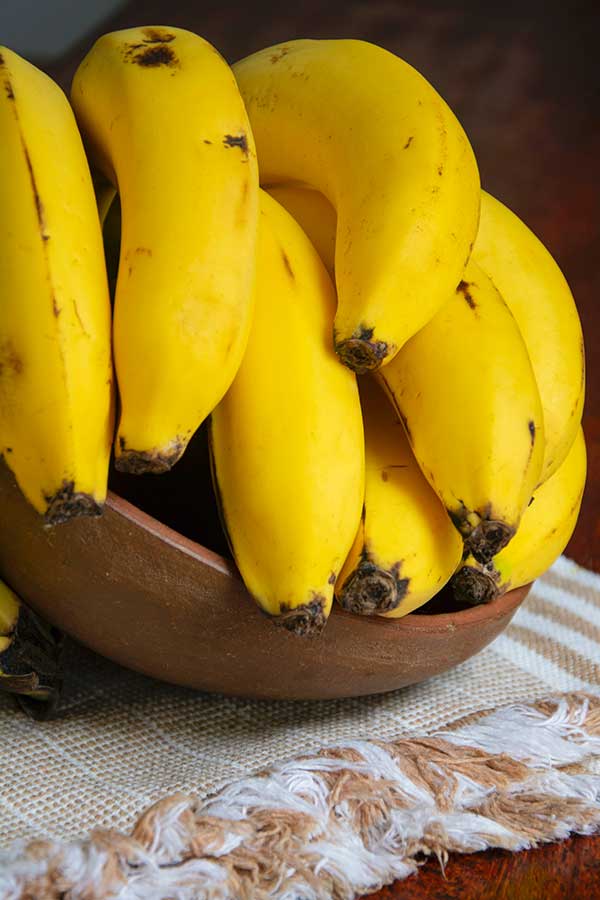 bananas in a bowl