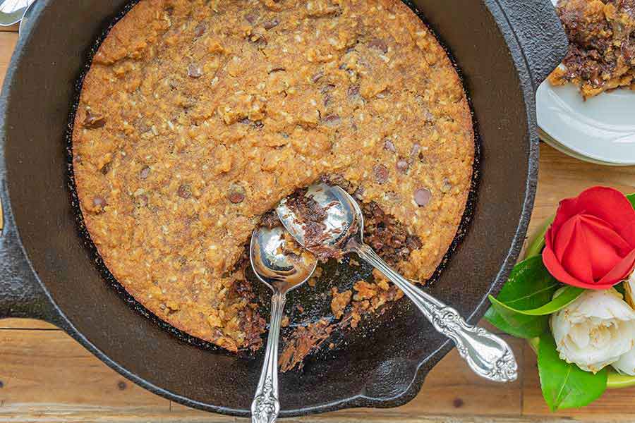 skillet chocolate chip cookie, gluten free