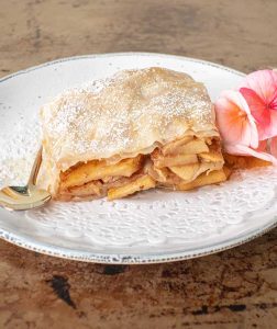 gluten-free apple strudel