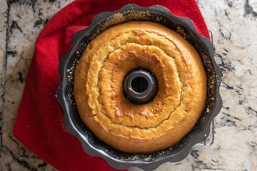 caribbean rum cake