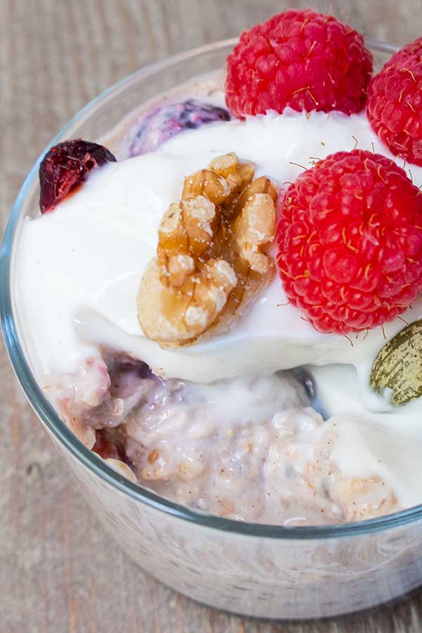 cranberry walnut overnight oats