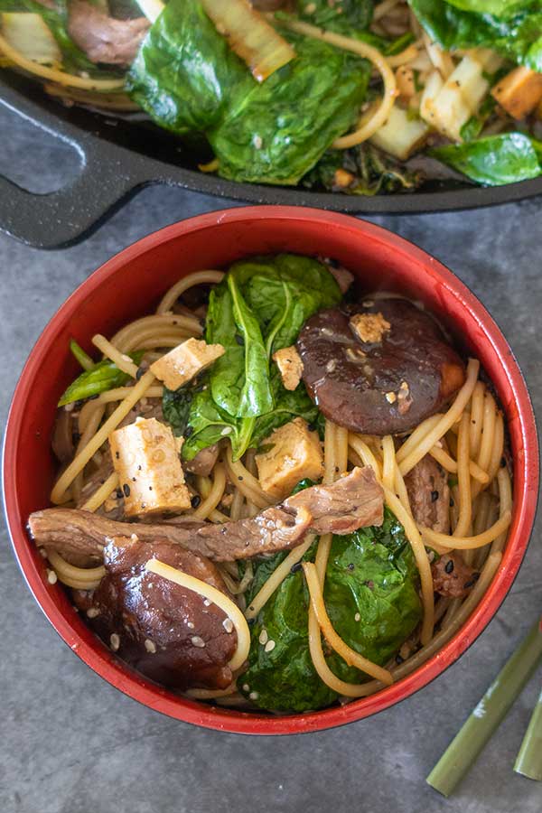 BEEF SUKIYAKI NOODLE SALAD IN A BOWL