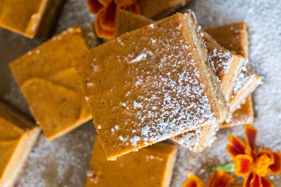 stacked pumpkin pie bars