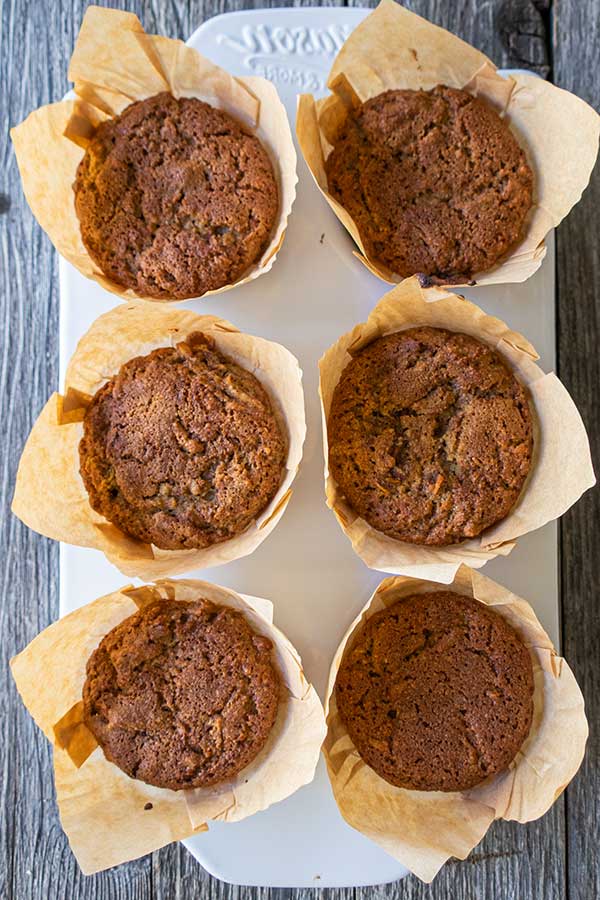 6 baked grain-free muffins