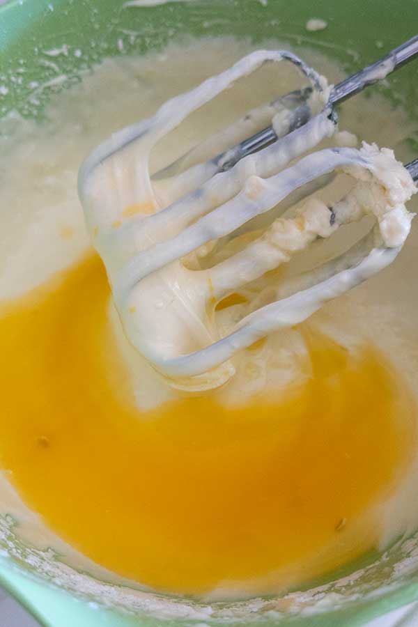 whipped frosting with orange juice
