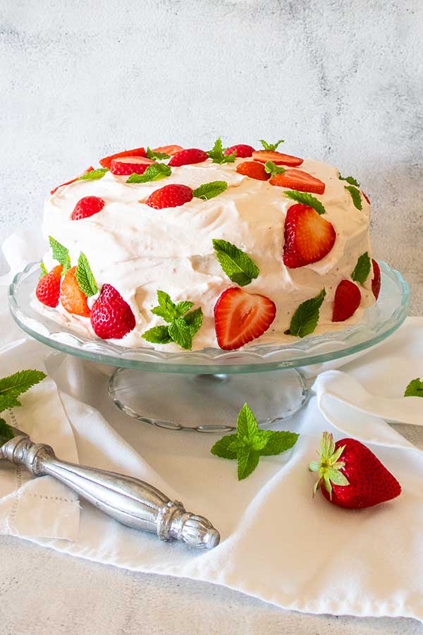 Strawberry Icebox Cake – Gluten Free