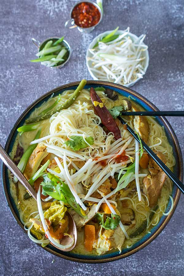 laksa, Malaysian noodle soup in a bowl
