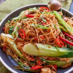 15 Minute Gluten Free Schezwan Noodles