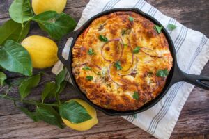 pizza pie in a skillet
