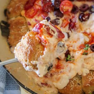 Easy Gluten-Free Skillet Pizza Dip with Rolls