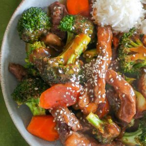 20 Minute Baked Asian-Style Beef and Broccoli