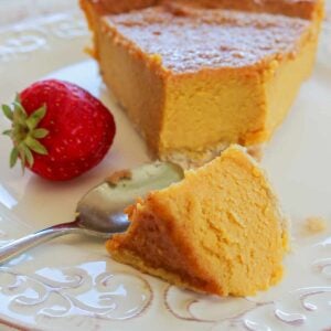 One-Bowl Gluten-Free Vanilla Pumpkin Pie