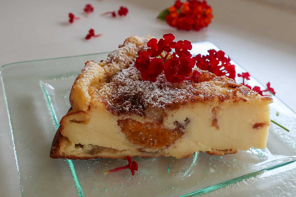 gluten-free high-protein custard cake with fruit”