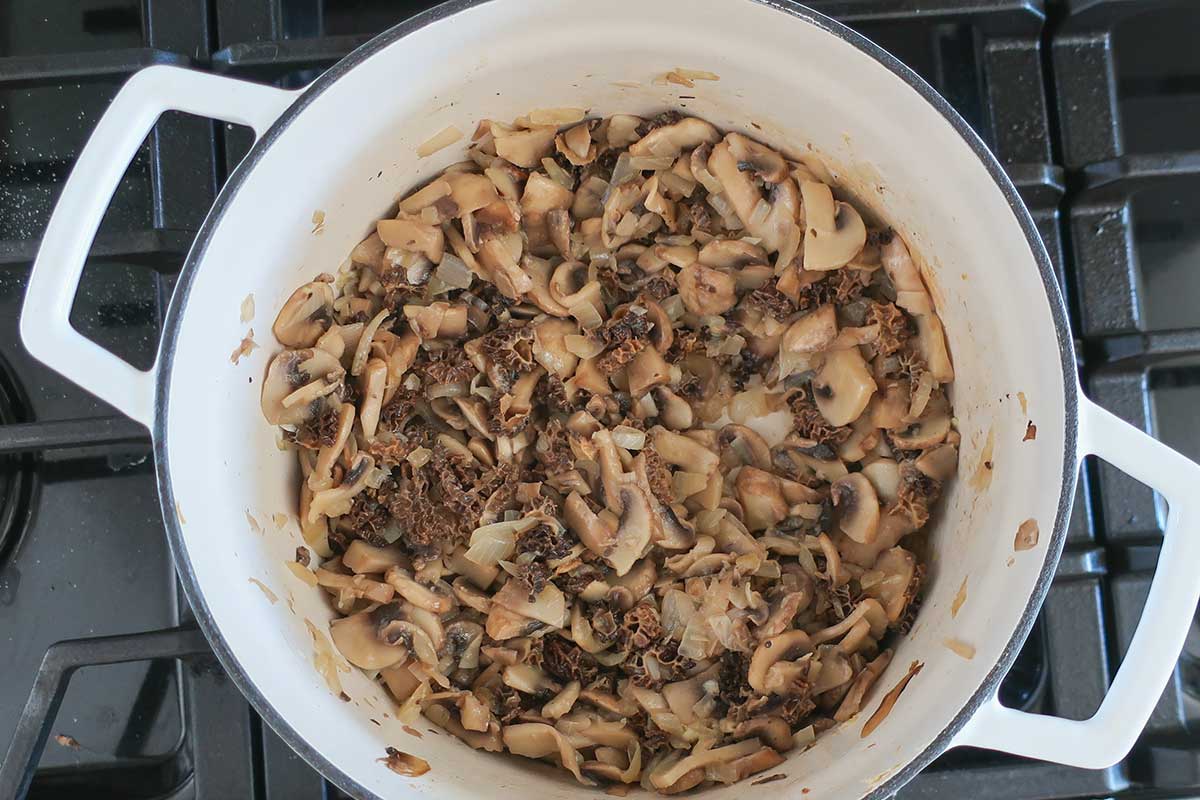browned mushrooms for authentic Hungarian mushroom soup